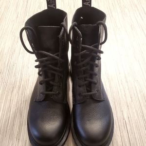 Brand New Never Worn Dr. Martens 1460 Pascal Mono Laceup